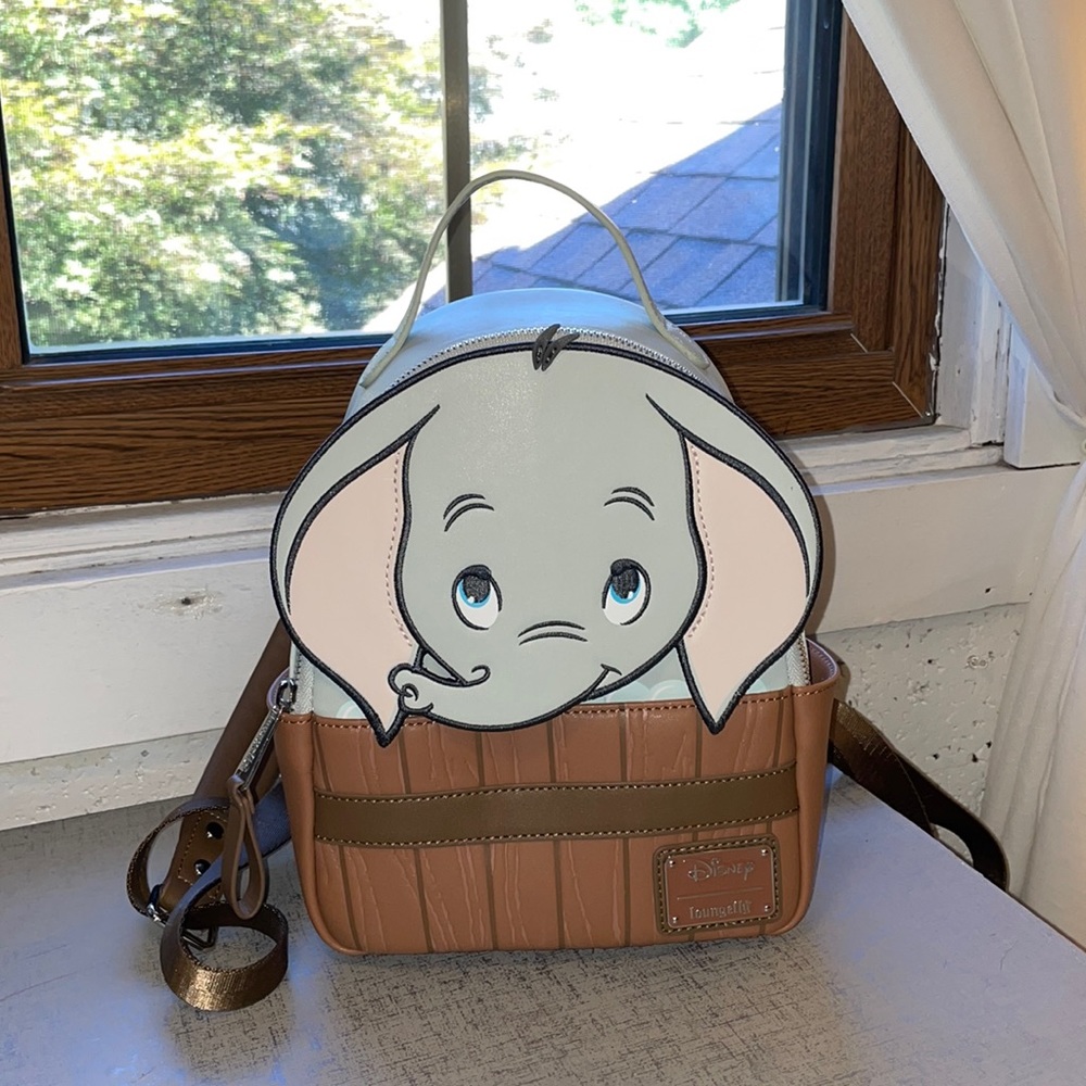 NWOT Dumbo loungefly mini backpack